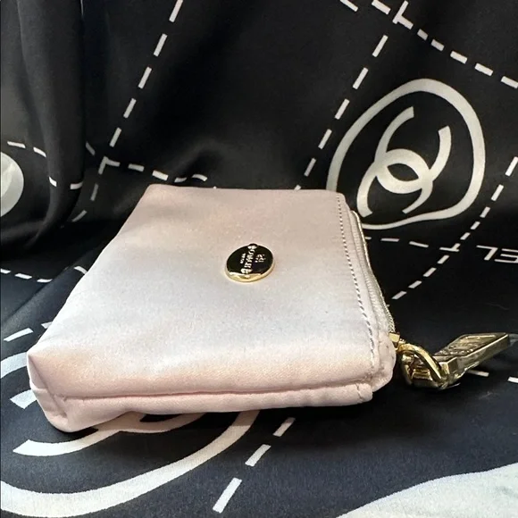 Coach Women's Light Pink Cosmetic Case - Picture 7 of 8